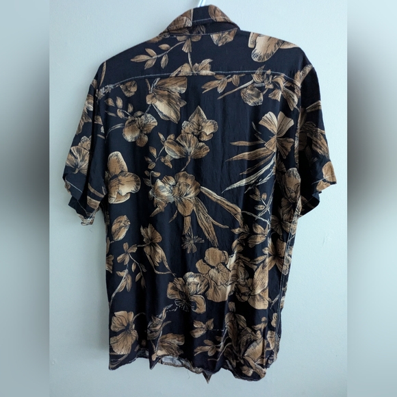 SHEIN Black and Brown Floral Men's Shirt - Picture 3 of 3
